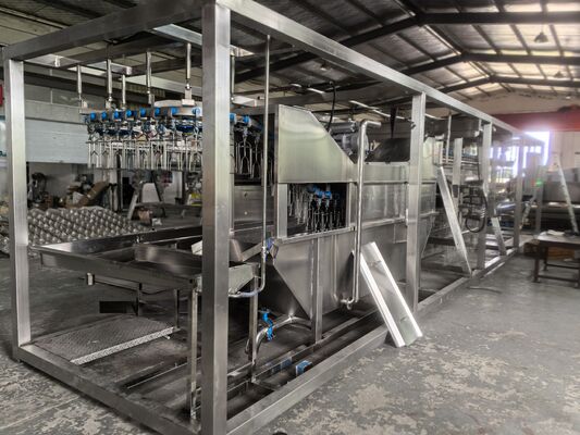 Automatic Halal Chicken Slaughtering Machine Stainless Steel 500 Chickens Per Hour Compact Line with Bearin